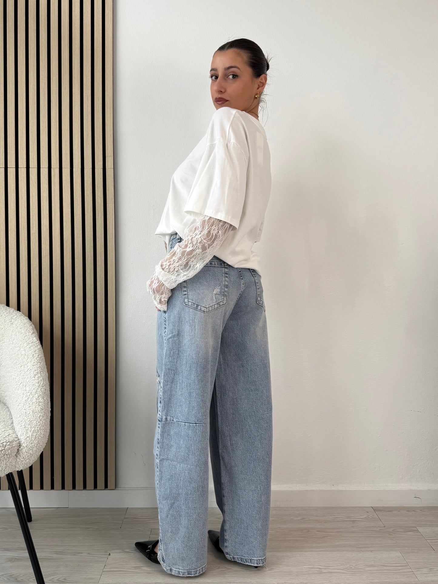 T-shirt oversize con maniche in pizzo