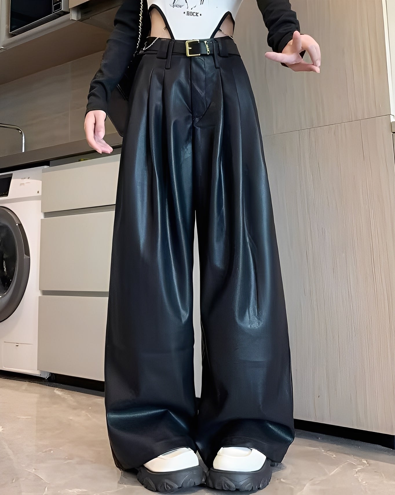 Lora - Pantaloni classici in pelle a vita alta per donne