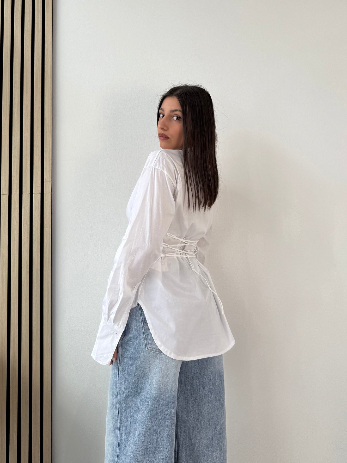 Camicia con lacci TREND