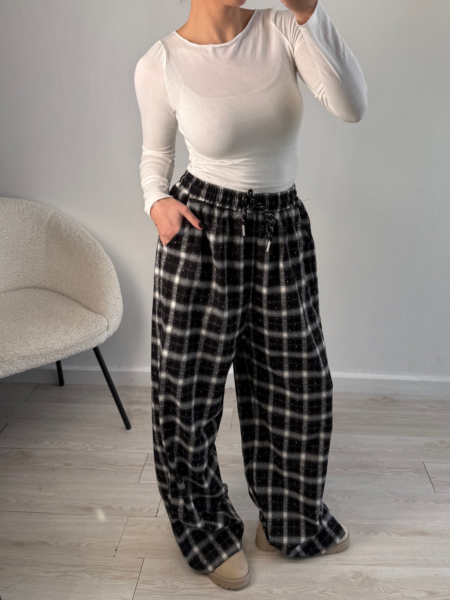 Pantaloni tartan con strass