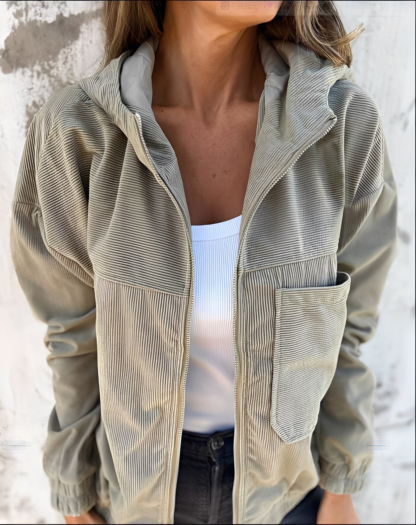 Gillian - Giacca in velluto a coste casual con cappuccio per donne 