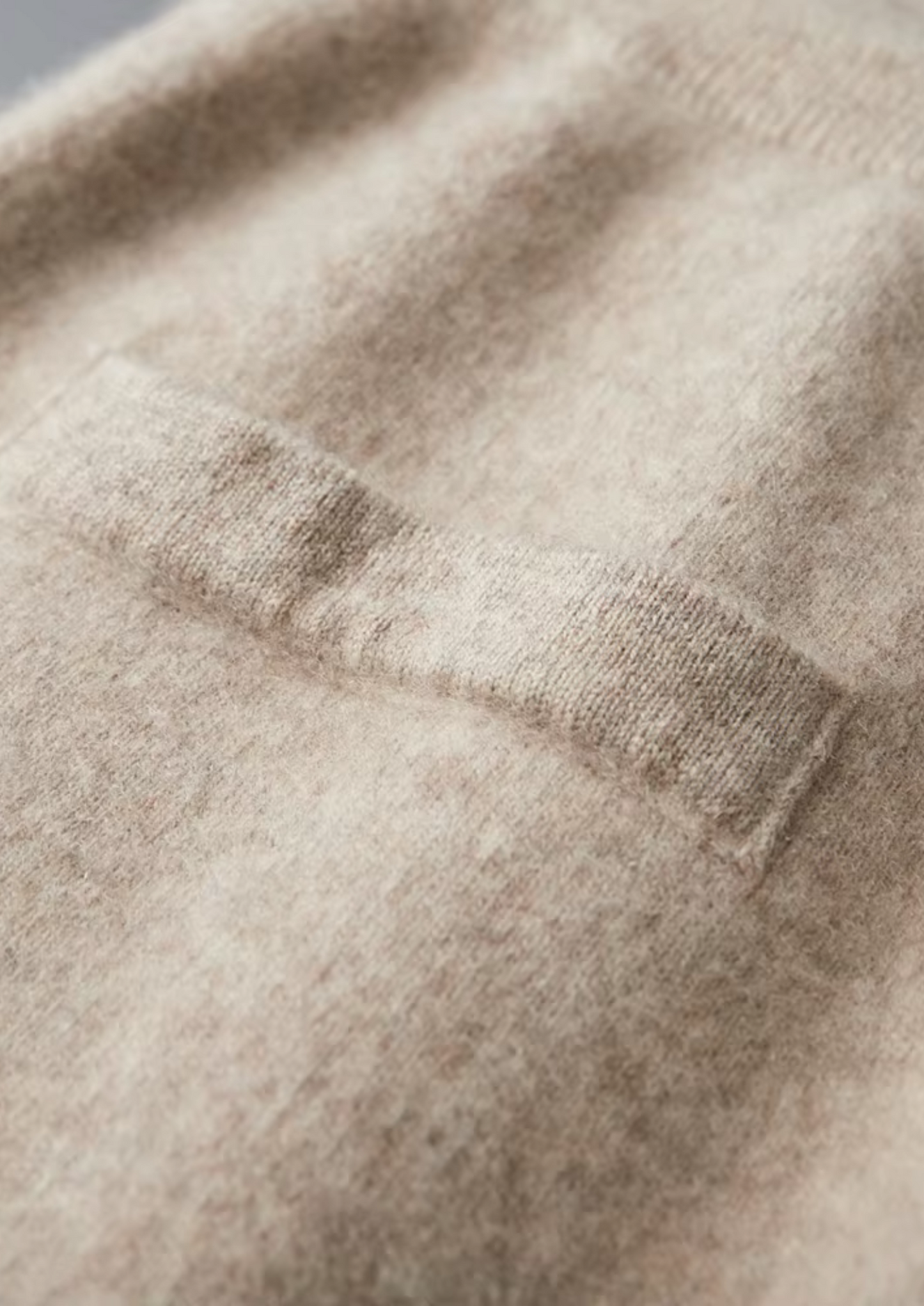 COMPLETO IN PURA LANA MERINO EXTRA-FINE