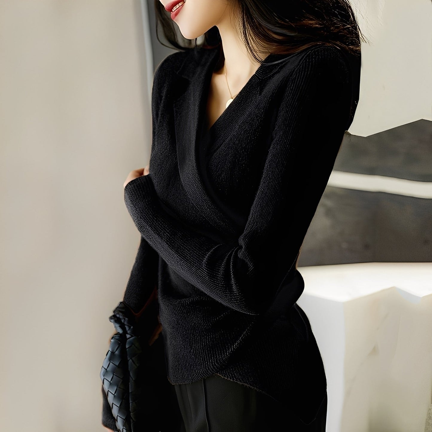Myrtle - Classico maglione asimmetrico slim-fit per donne 