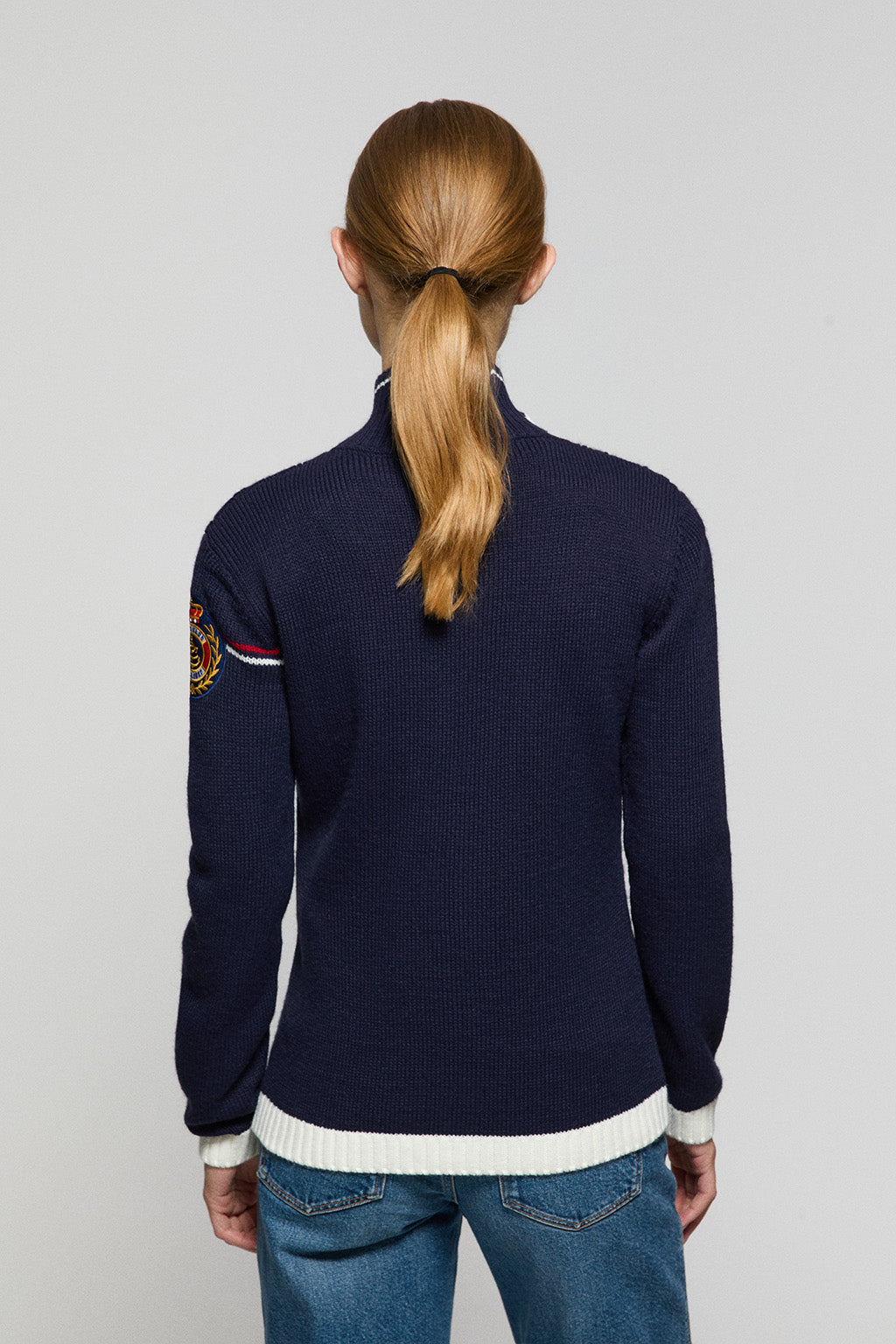 Cardigan blu navy d'ispirazione nautica
