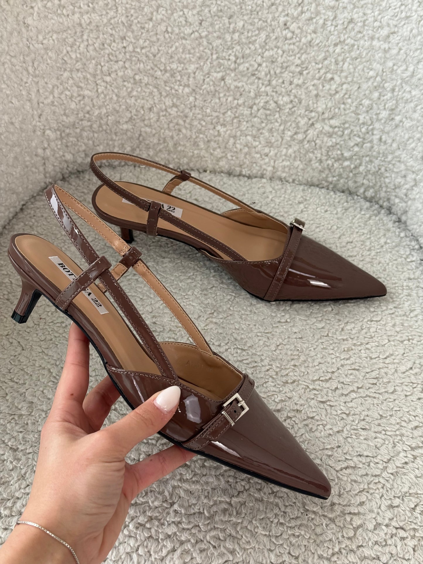 Slingback lucide color cioccolato