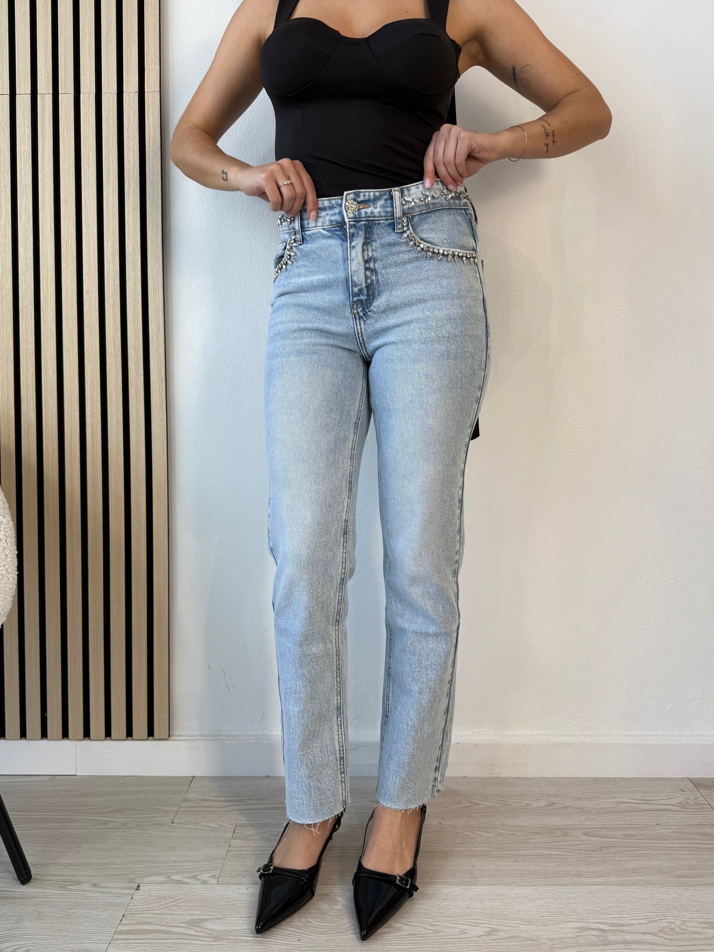 Jeans gioiello a sigaretta