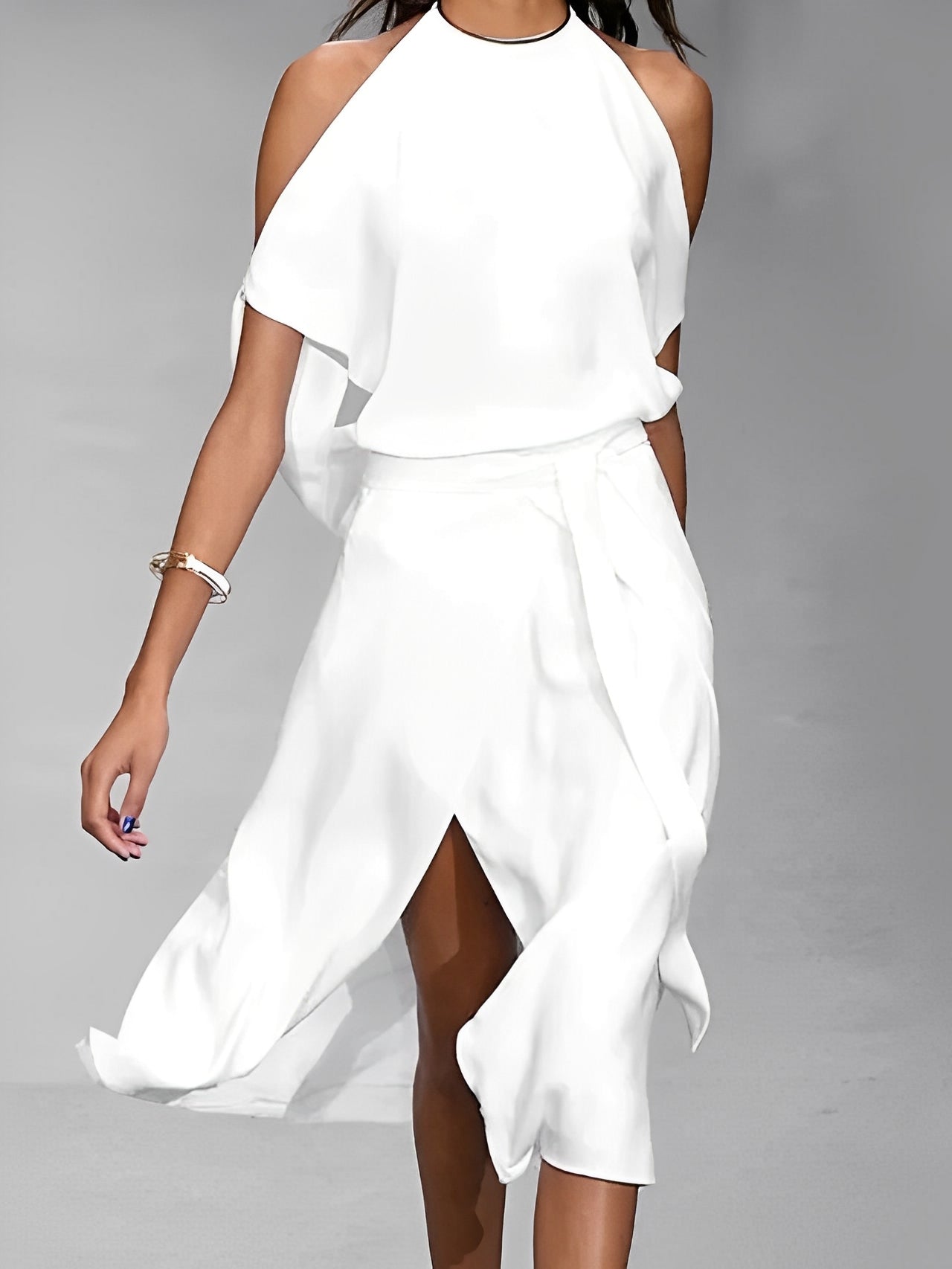 Jaylen - Abito elegante con spacco e spalle scoperte