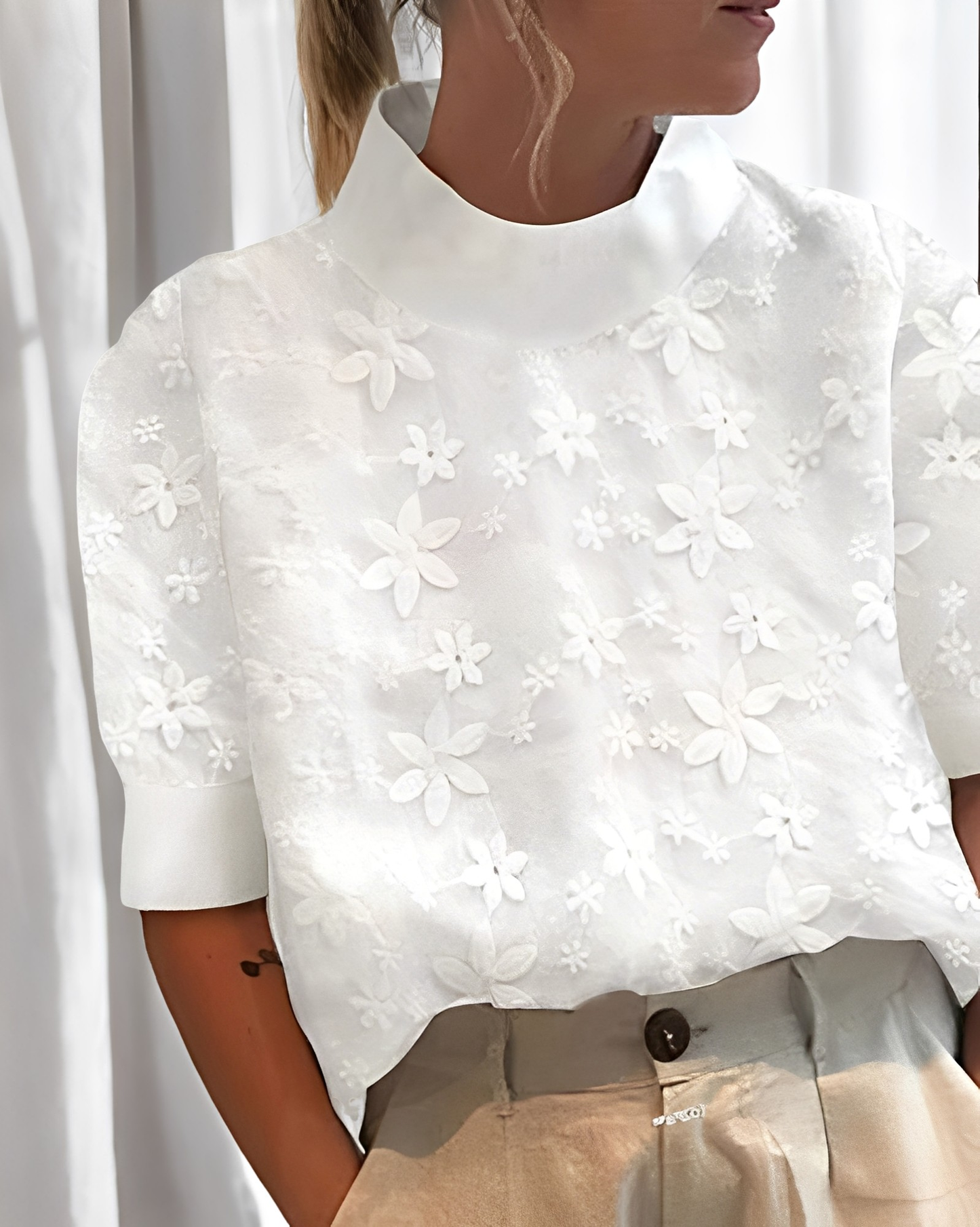 Julia - Elegante camicia ricamata con colletto alto per donne 