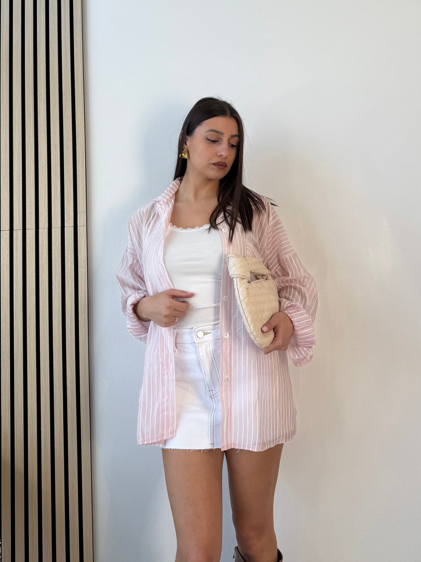 Camicia a righe velata