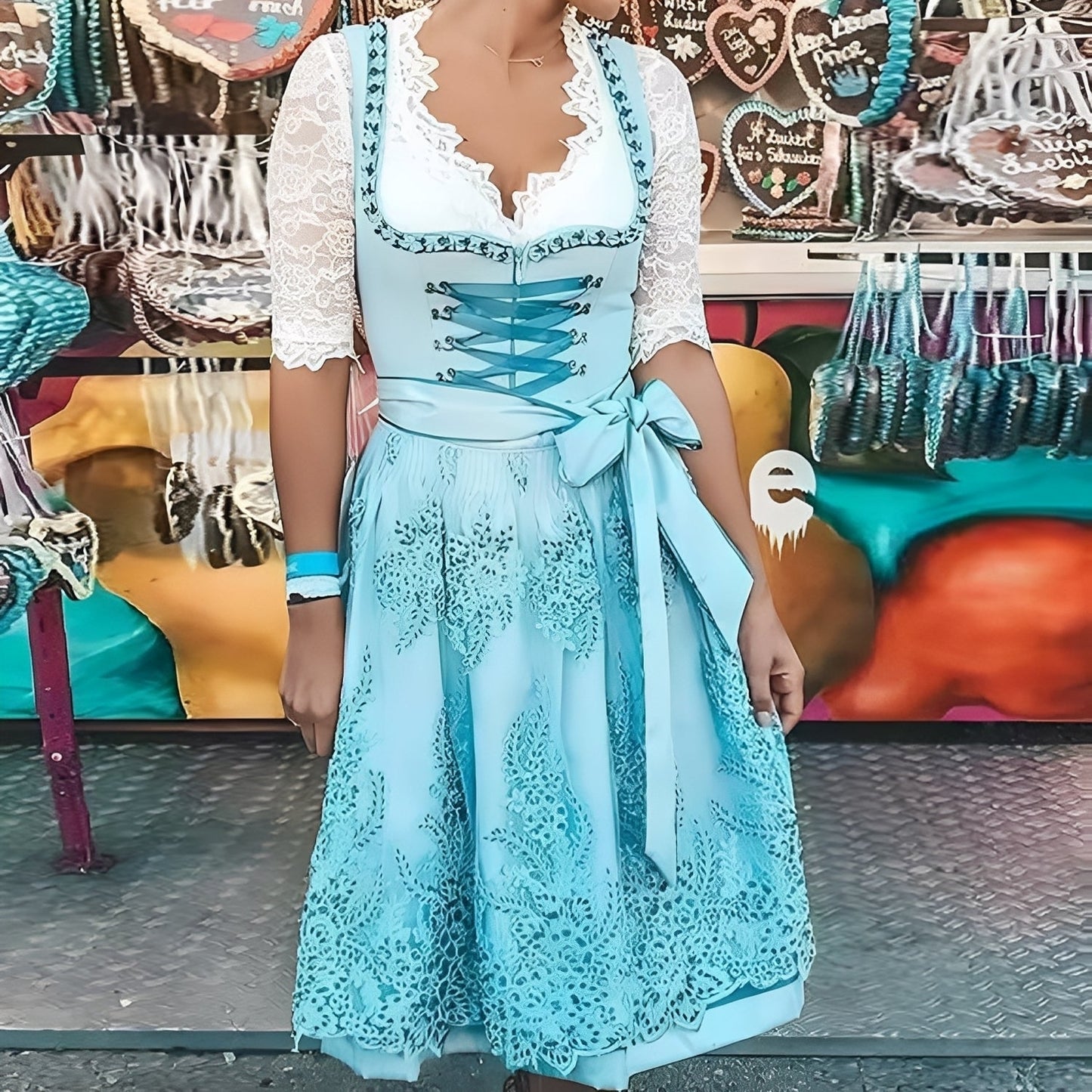 Mellony - Classico Dirndl nel design tradizionale per donne 