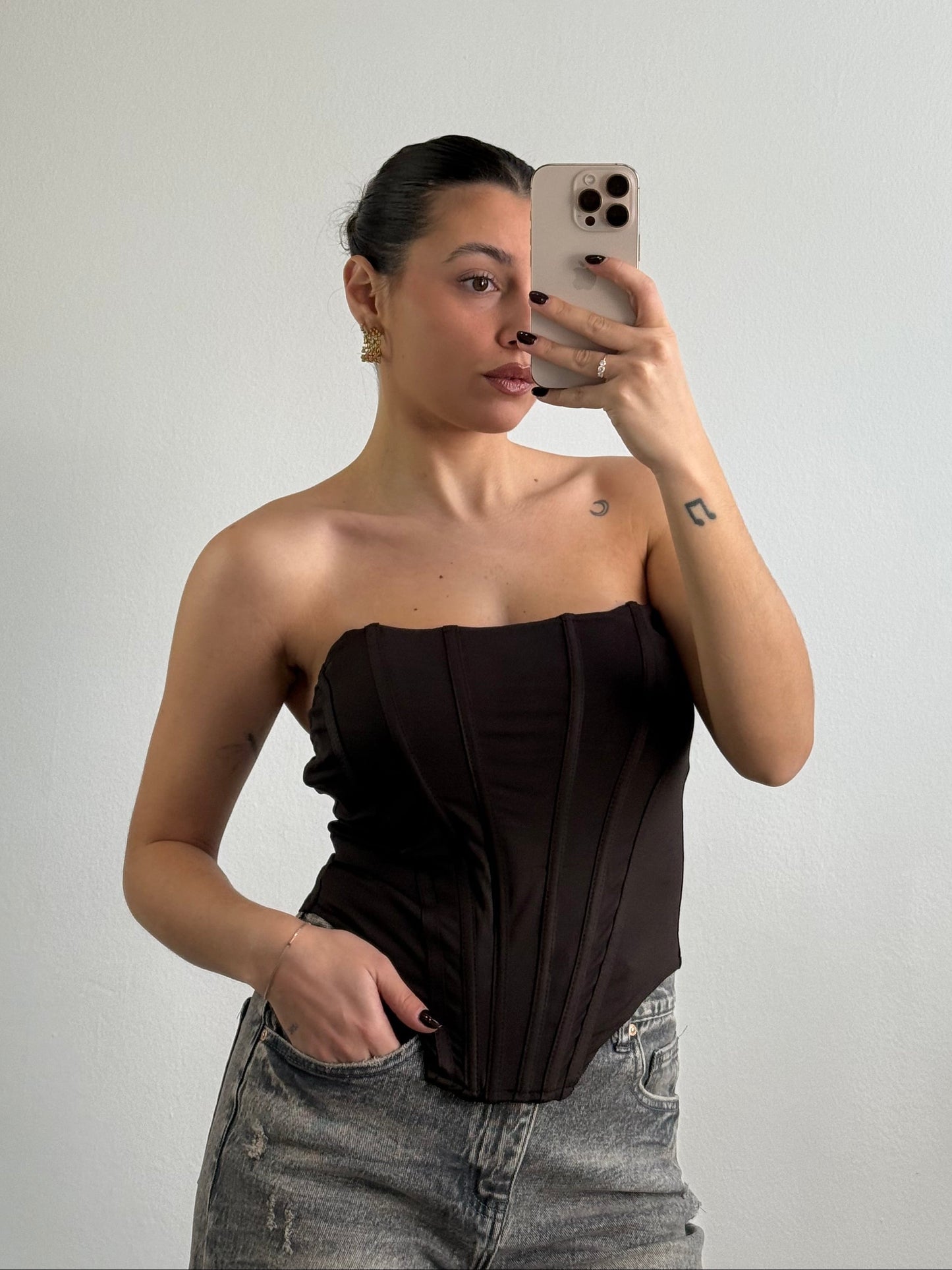 Brown rigid vest