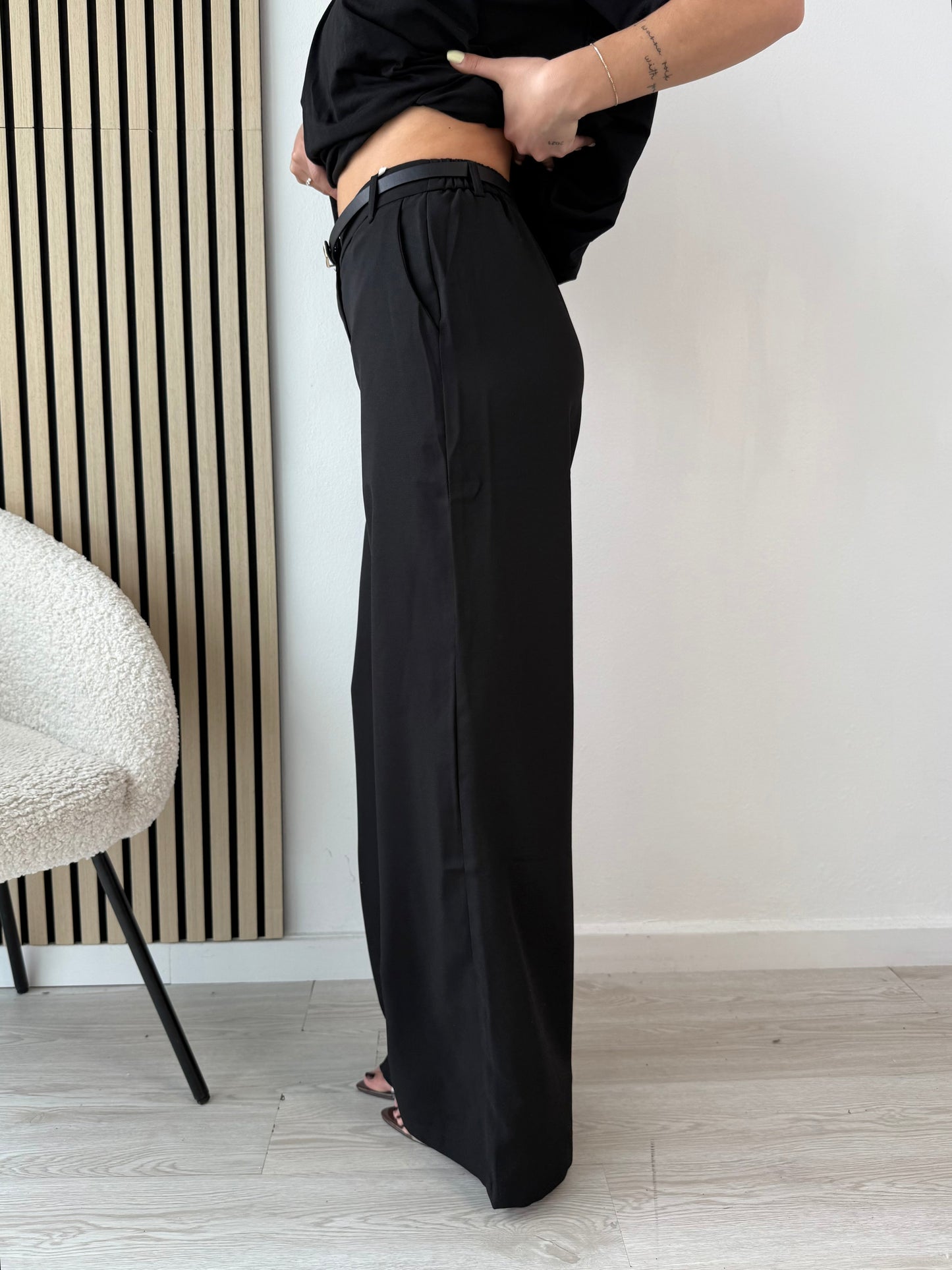 Palazzo trousers with belt