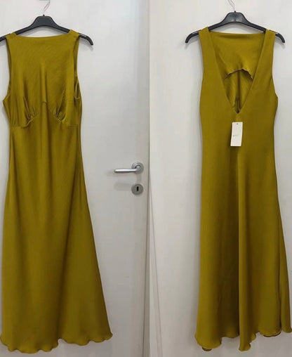 Lena's dress