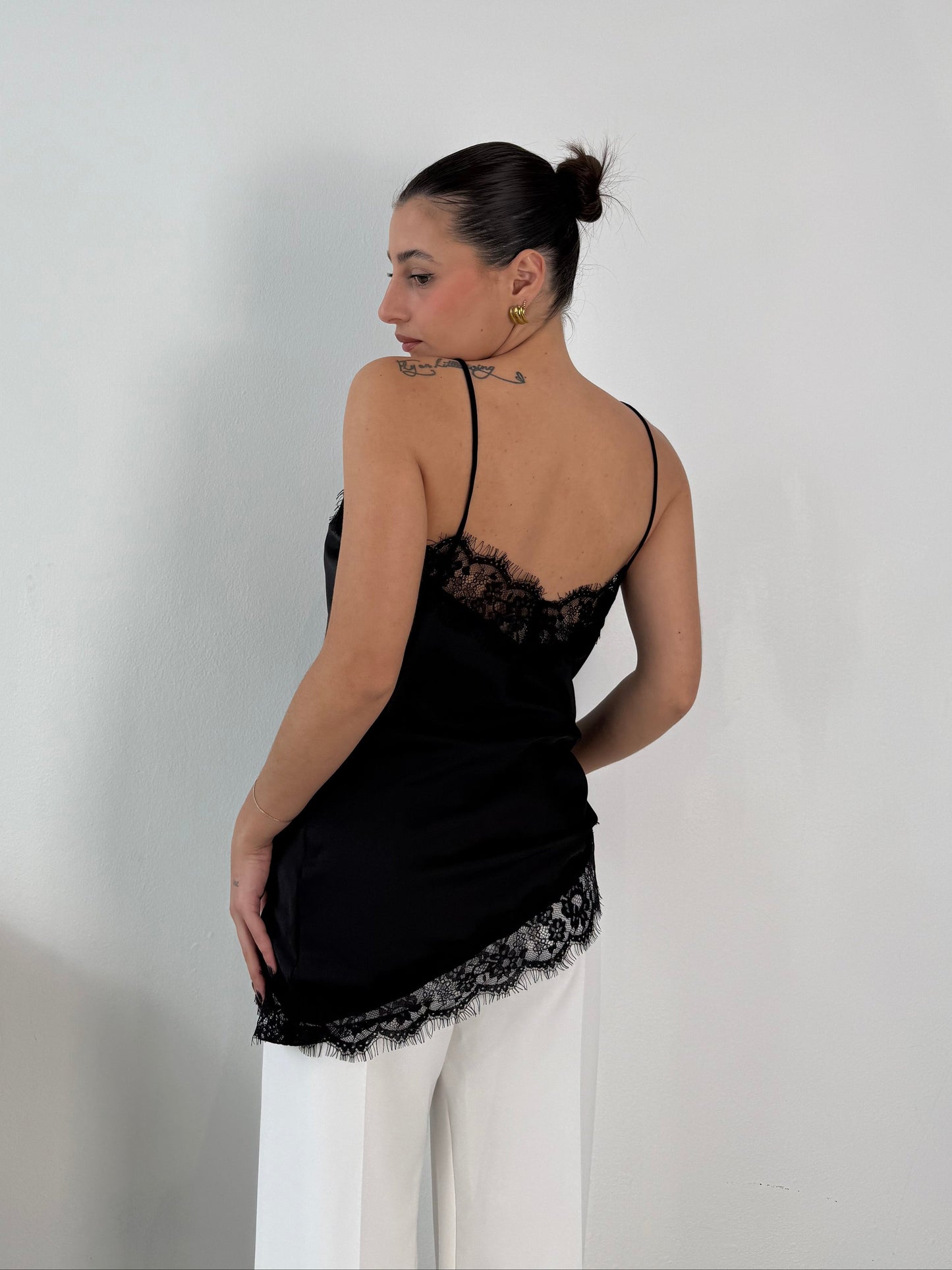 Top in pizzo DI TENDENZA