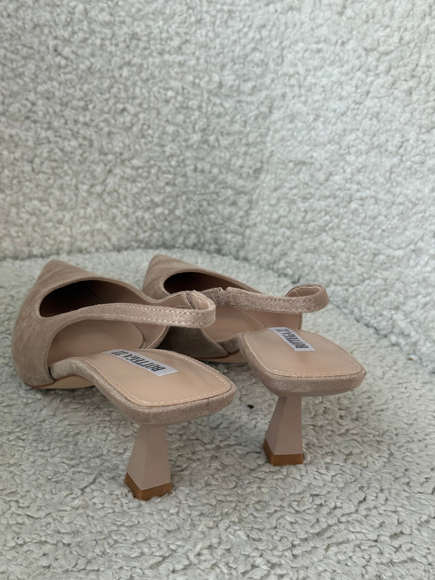 Slingback in pelle scamosciata