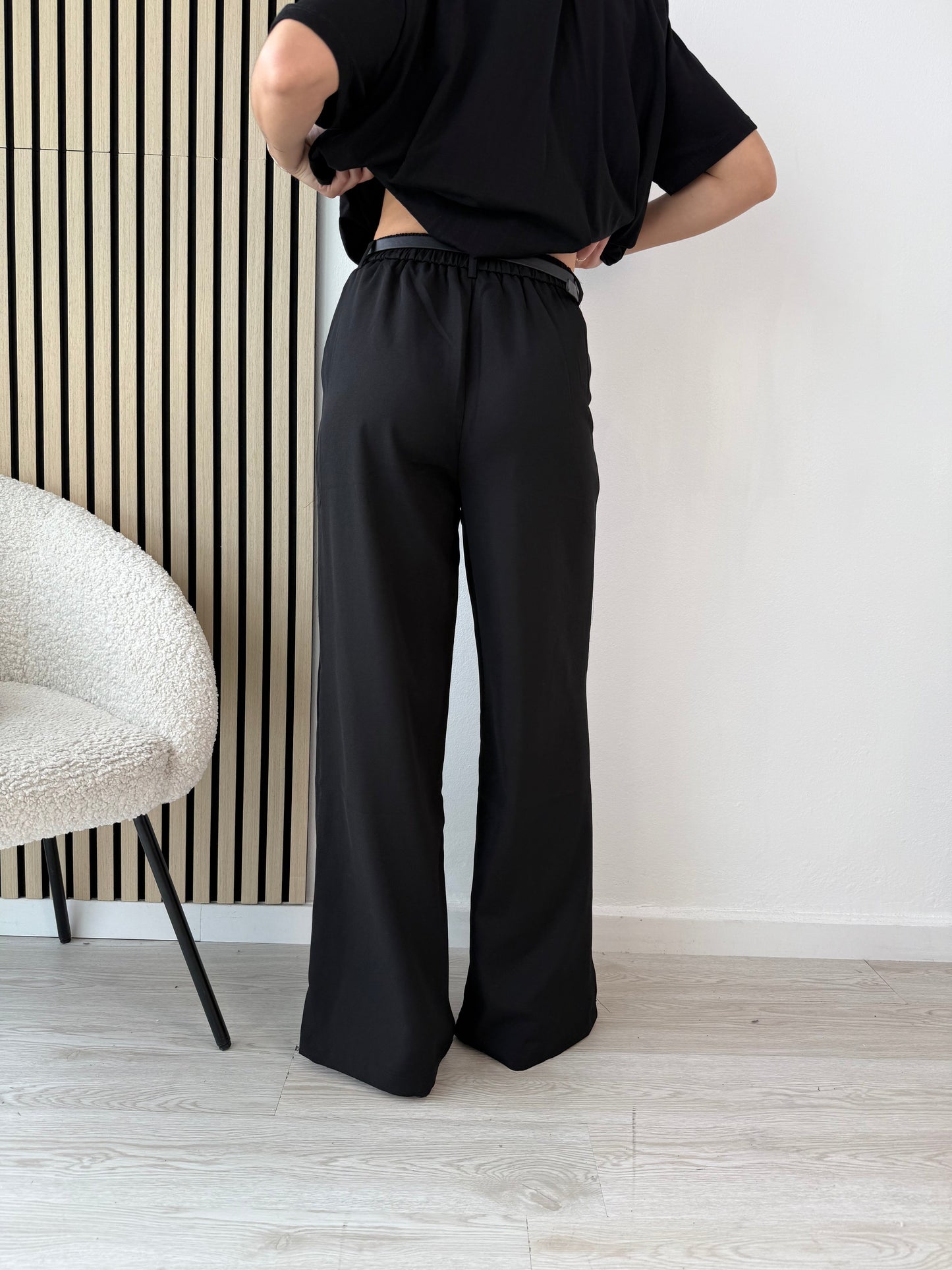 Palazzo trousers with belt