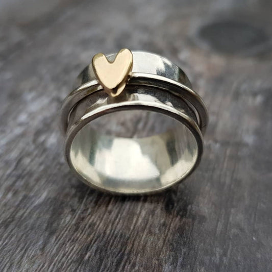Mireia - Anello d'argento con cuore dorato