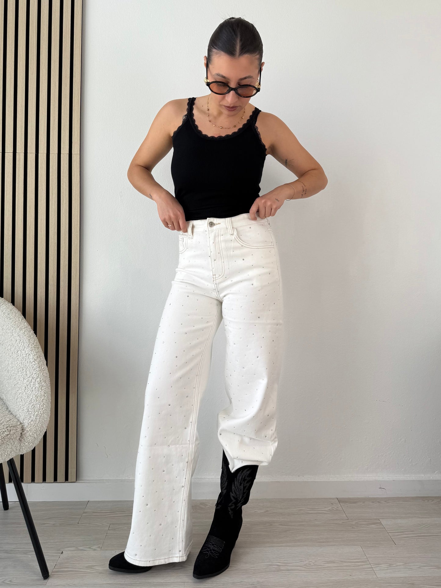 Jeans bianco con strass