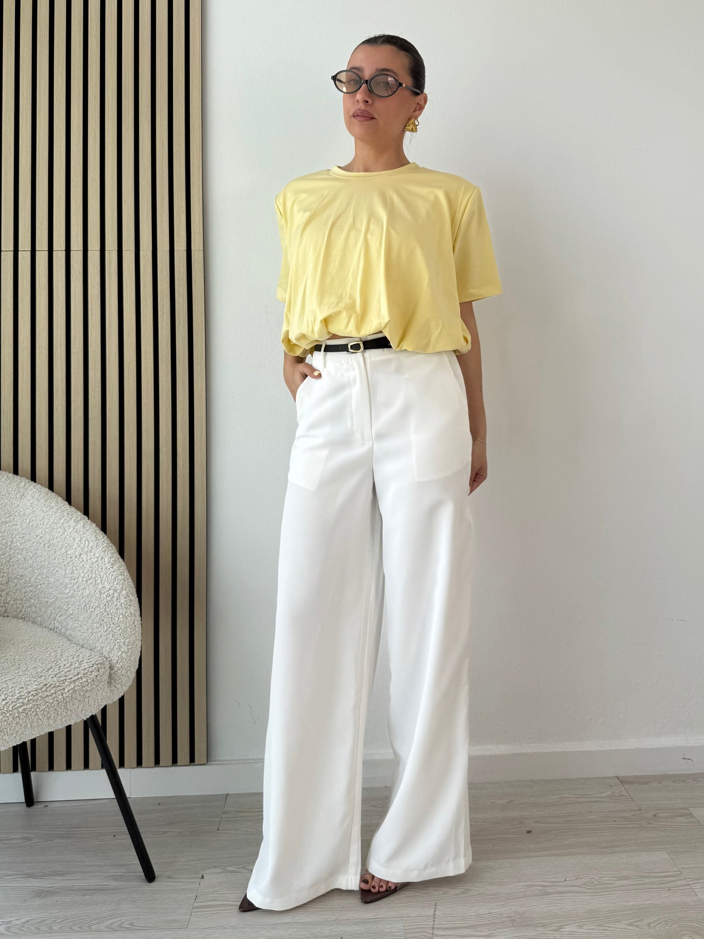 Palazzo trousers with belt