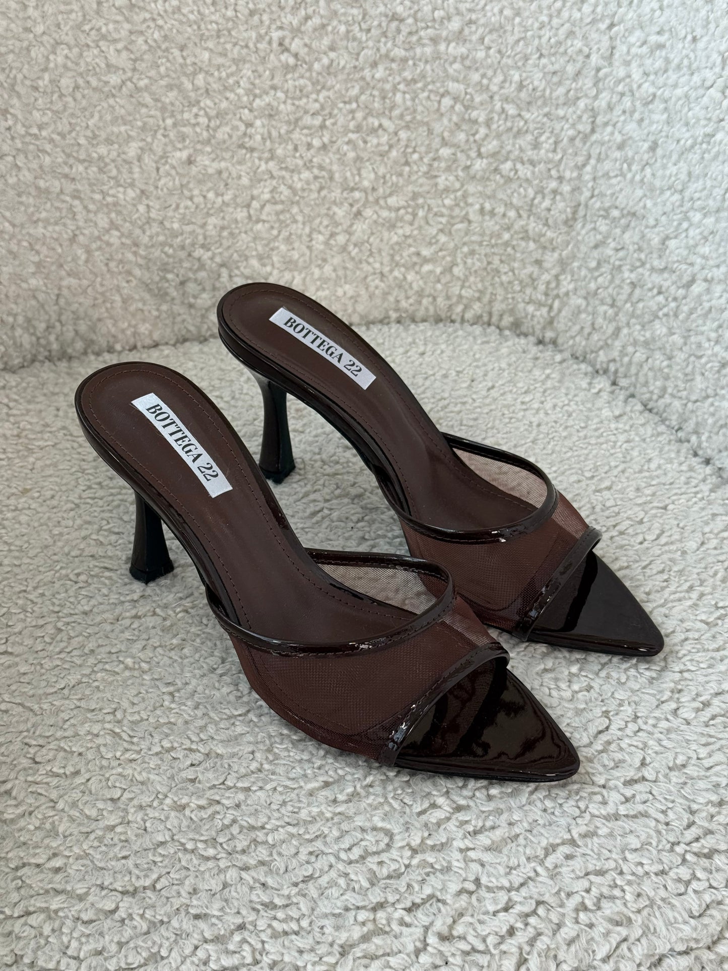 Tacchi Kylie marroni