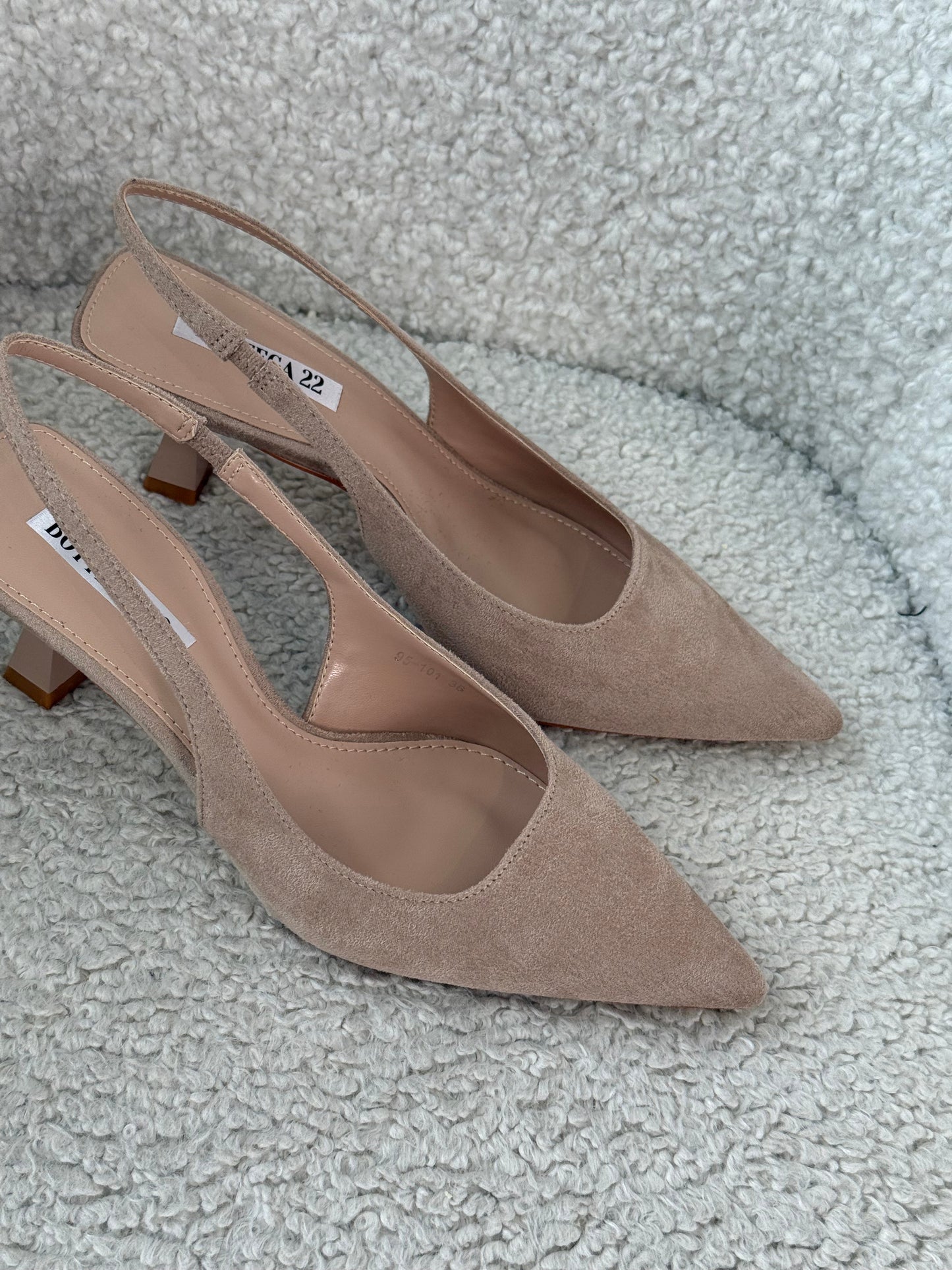 Slingback in pelle scamosciata