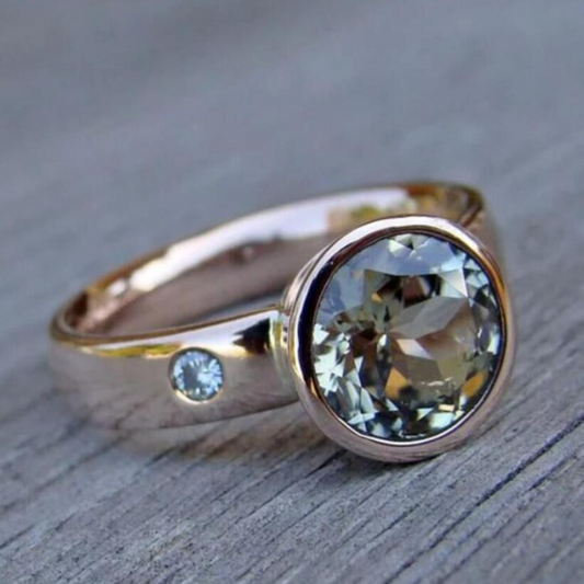 Anello Vintage Forgiato con Zirconia Fine