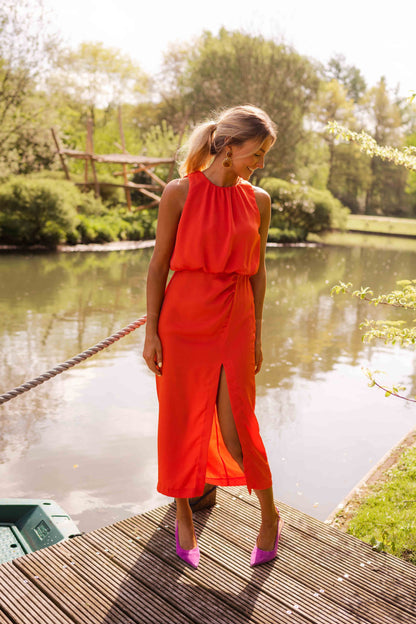 Ilse™ | Abito Midi Smanicato con Scollo Arricciato e Spacco