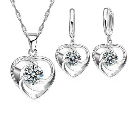 Collana e Orecchini a Cuore in Argento Sterling