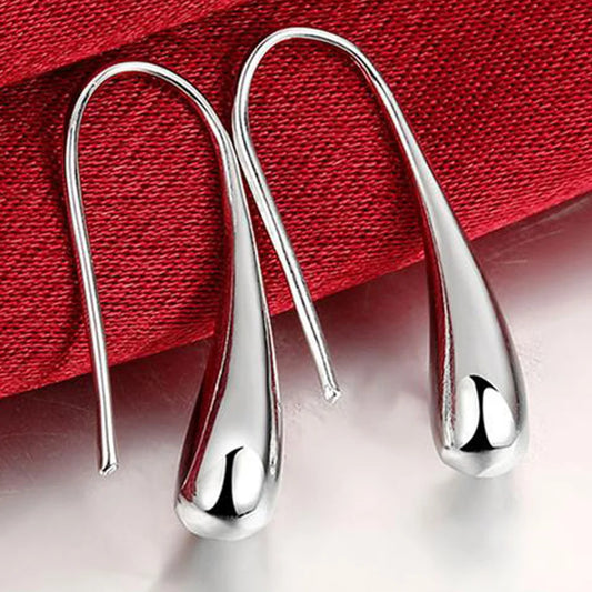 Orecchini a cerchio a goccia in argento sterling