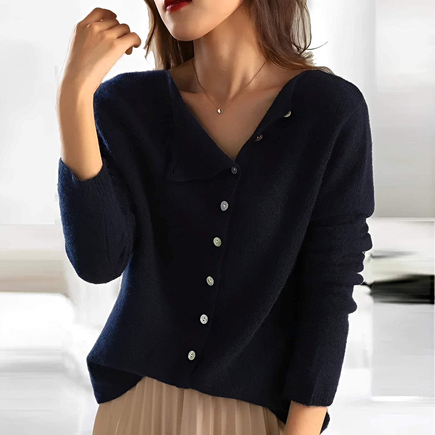Lorena - Elegante maglione con struttura fine a maglia per le donne