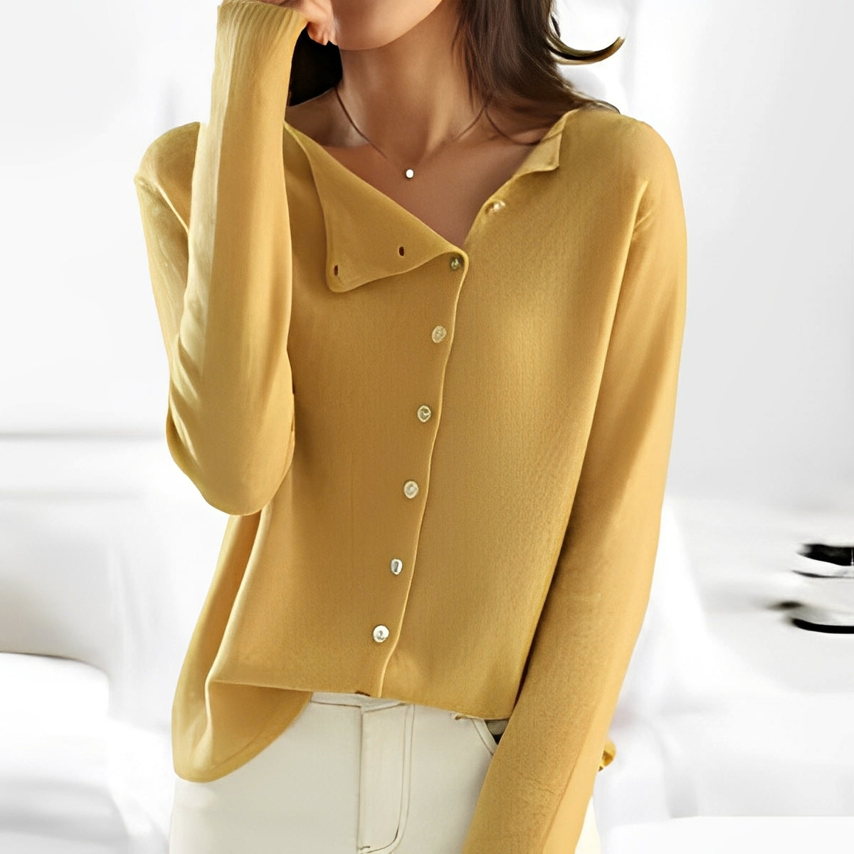 Lorena - Elegante maglione con struttura fine a maglia per le donne