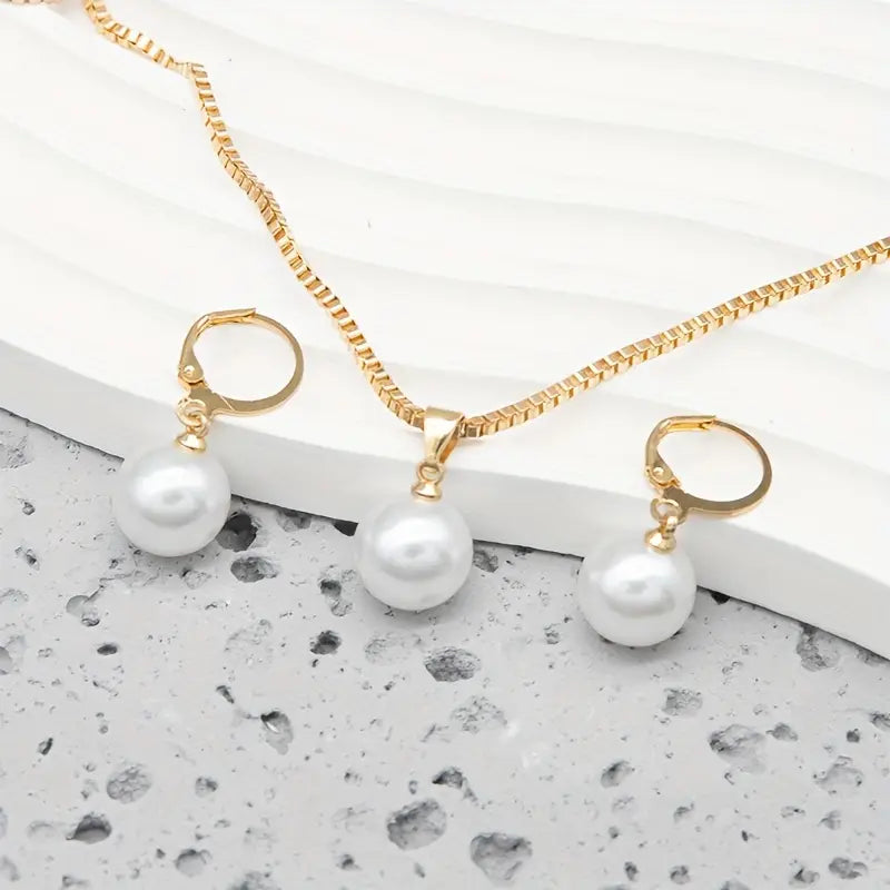 Elegant pearl jewelry set