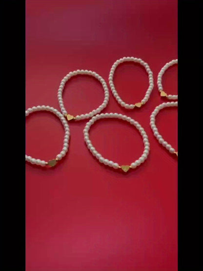 Chic Heart Initial Bracelet (A–Z)