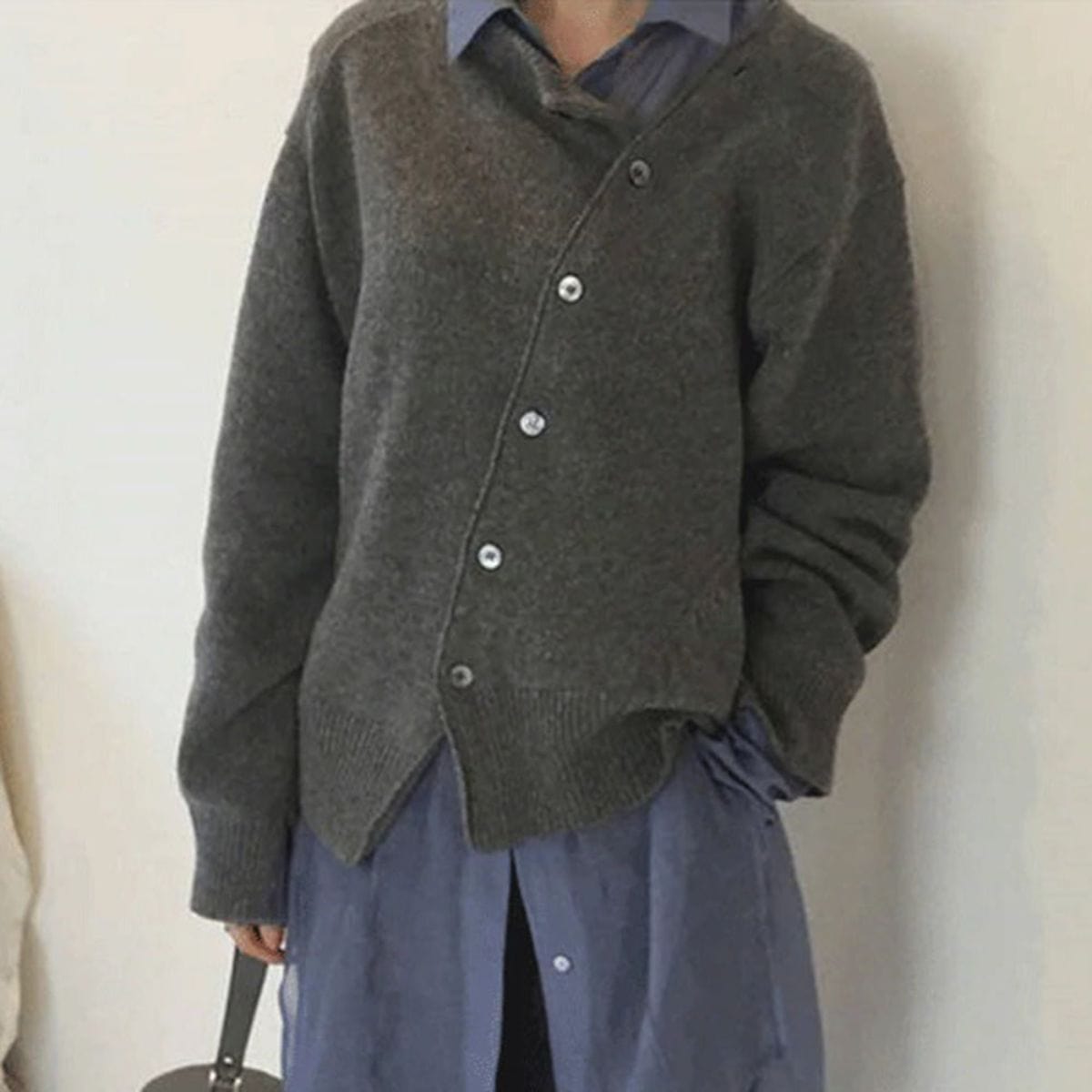 Erica - Giacca dal look moderno con dettagli bottoni
